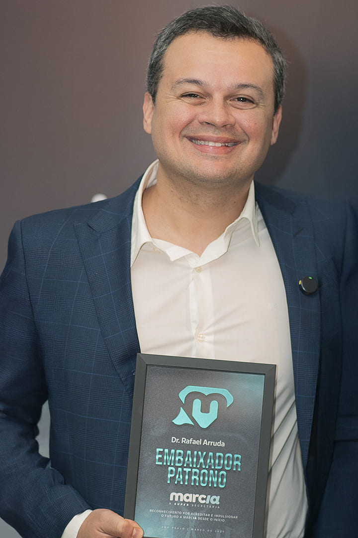 Dr. Rafael Arruda, Urologista